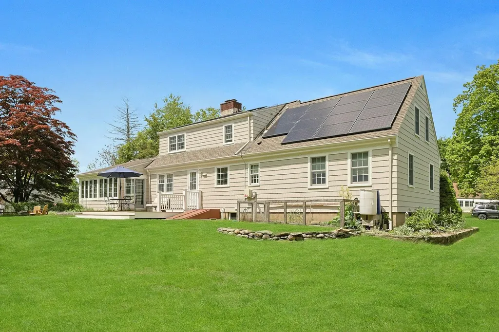 12 Heath Road Valhalla NY 10595