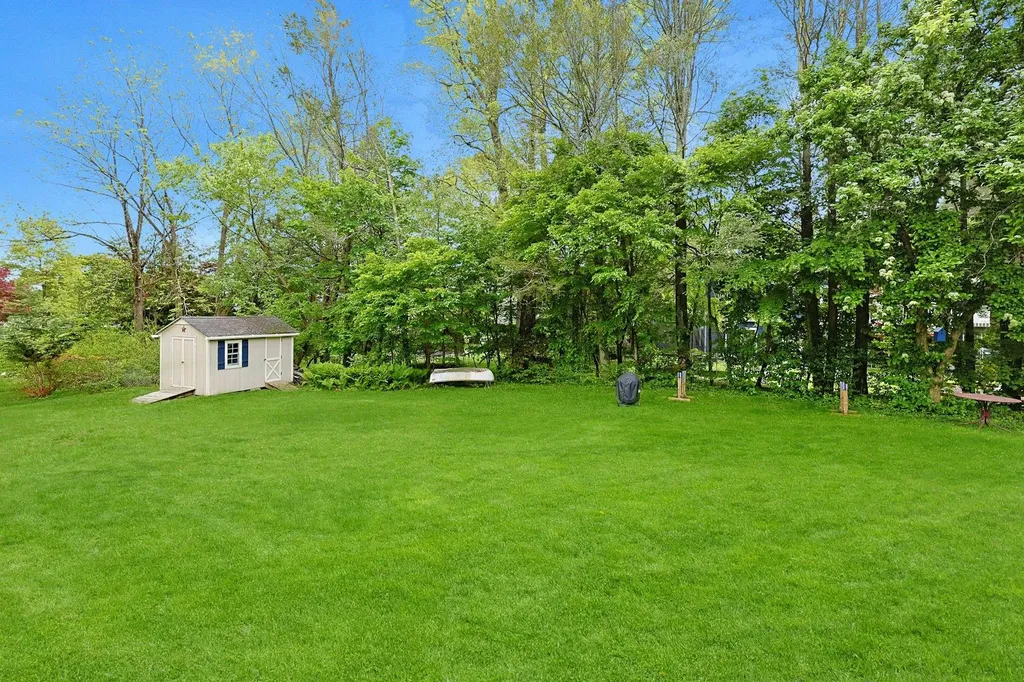 12 Heath Road Valhalla NY 10595