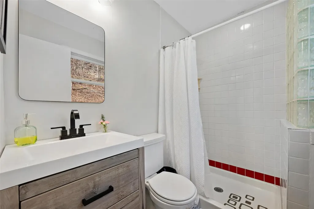 72 Maple Brook Road Tuxedo Park NY 10987