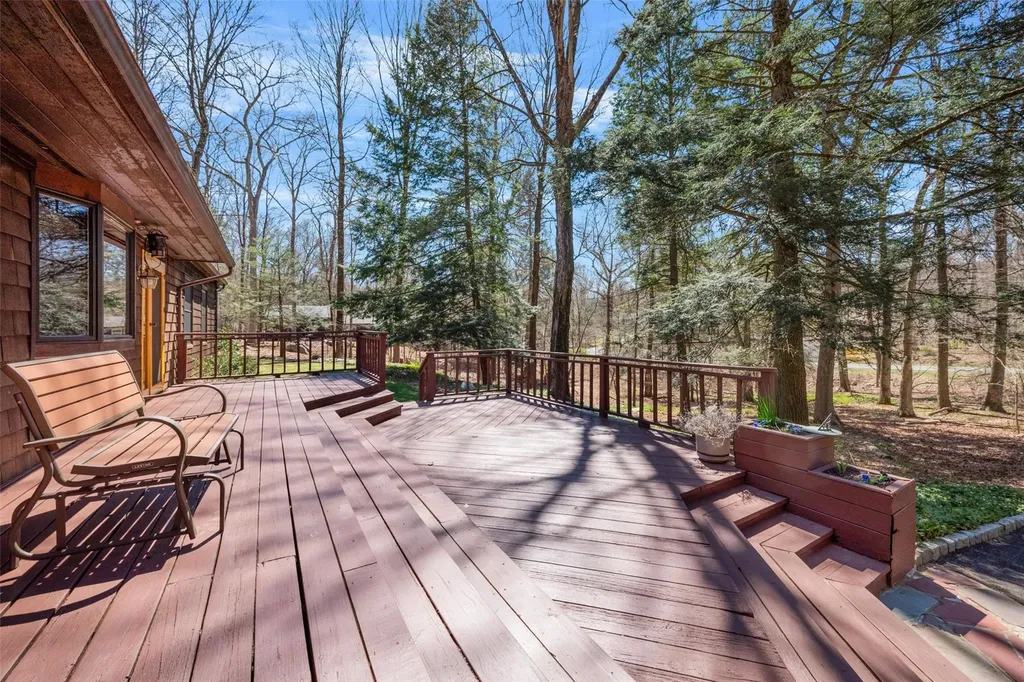 72 Maple Brook Road Tuxedo Park NY 10987