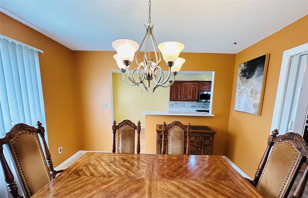 29 Leonard Place Amityville NY 11701