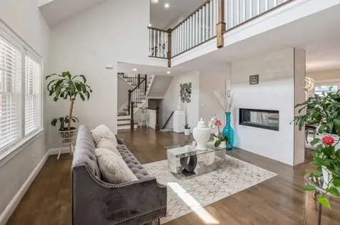 8 Hilltop Drive Bayville NY 11709