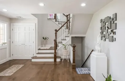 8 Hilltop Drive Bayville NY 11709