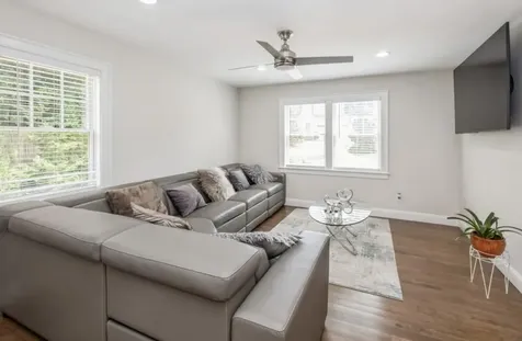 8 Hilltop Drive Bayville NY 11709