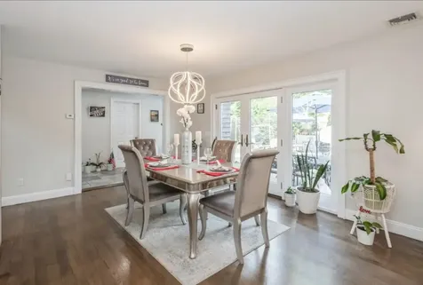 8 Hilltop Drive Bayville NY 11709