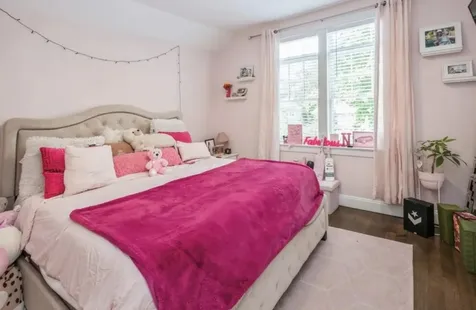 8 Hilltop Drive Bayville NY 11709