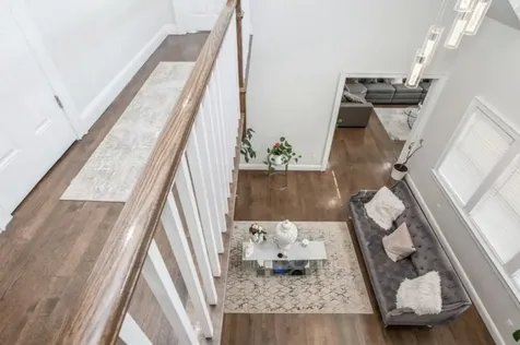 8 Hilltop Drive Bayville NY 11709