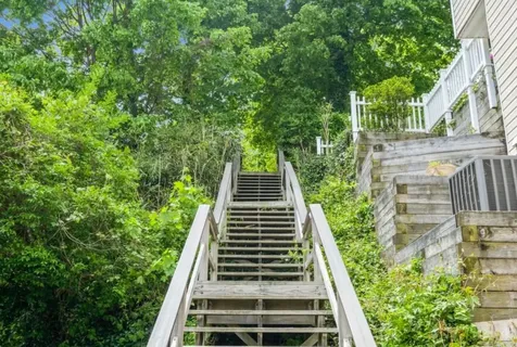 8 Hilltop Drive Bayville NY 11709