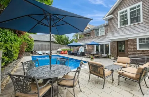 8 Hilltop Drive Bayville NY 11709