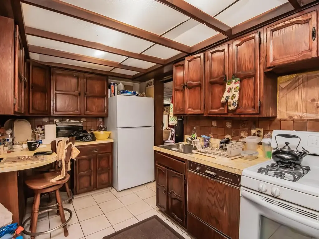 11 Kent Road White Plains NY 10603