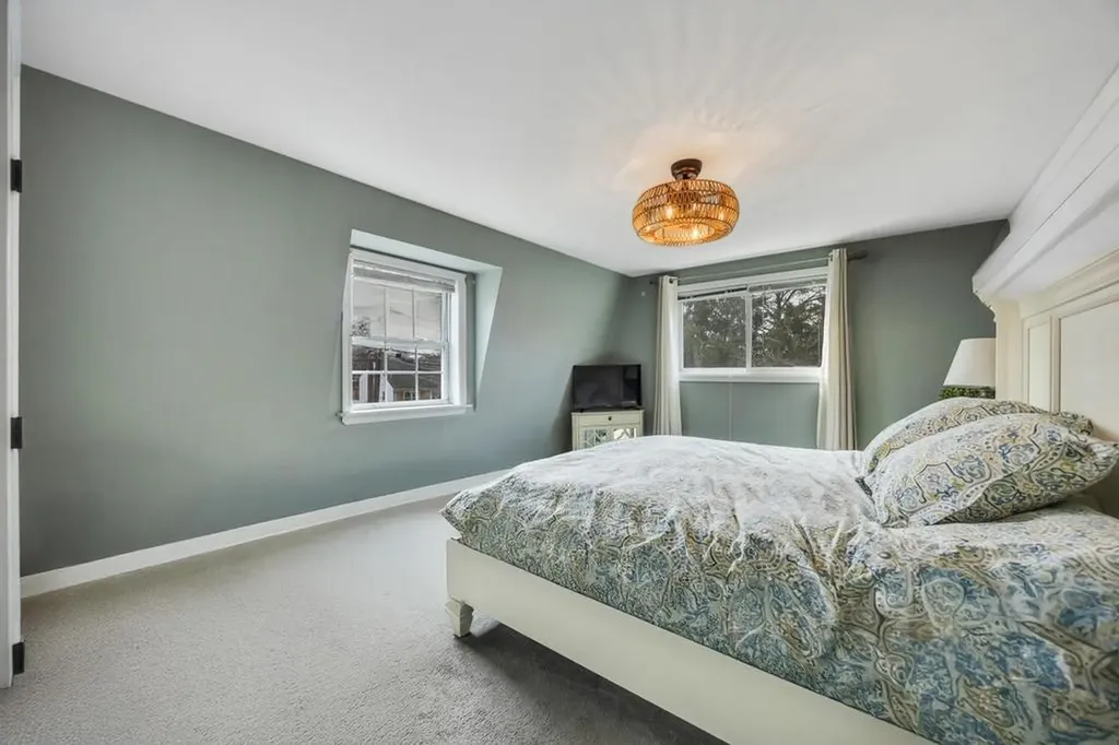 52 Thorburn Avenue Patchogue NY 11772