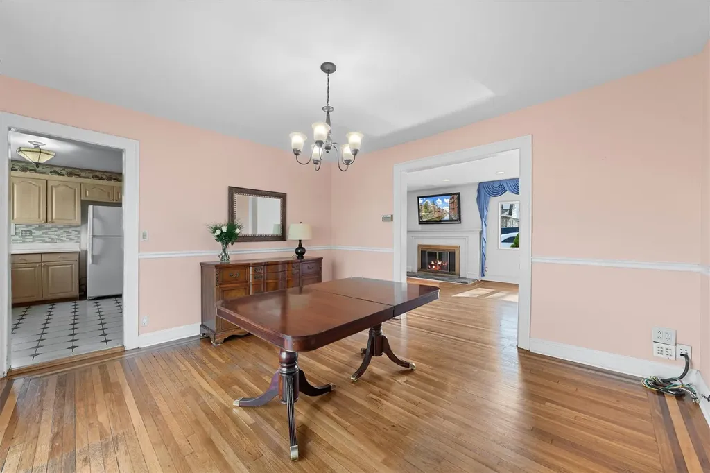 241 Lee Avenue Yonkers NY 10705