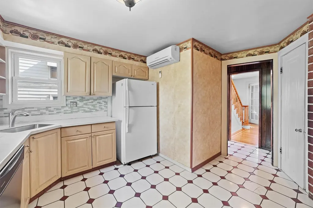 241 Lee Avenue Yonkers NY 10705