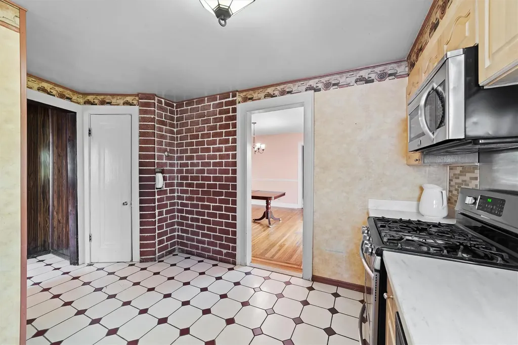 241 Lee Avenue Yonkers NY 10705