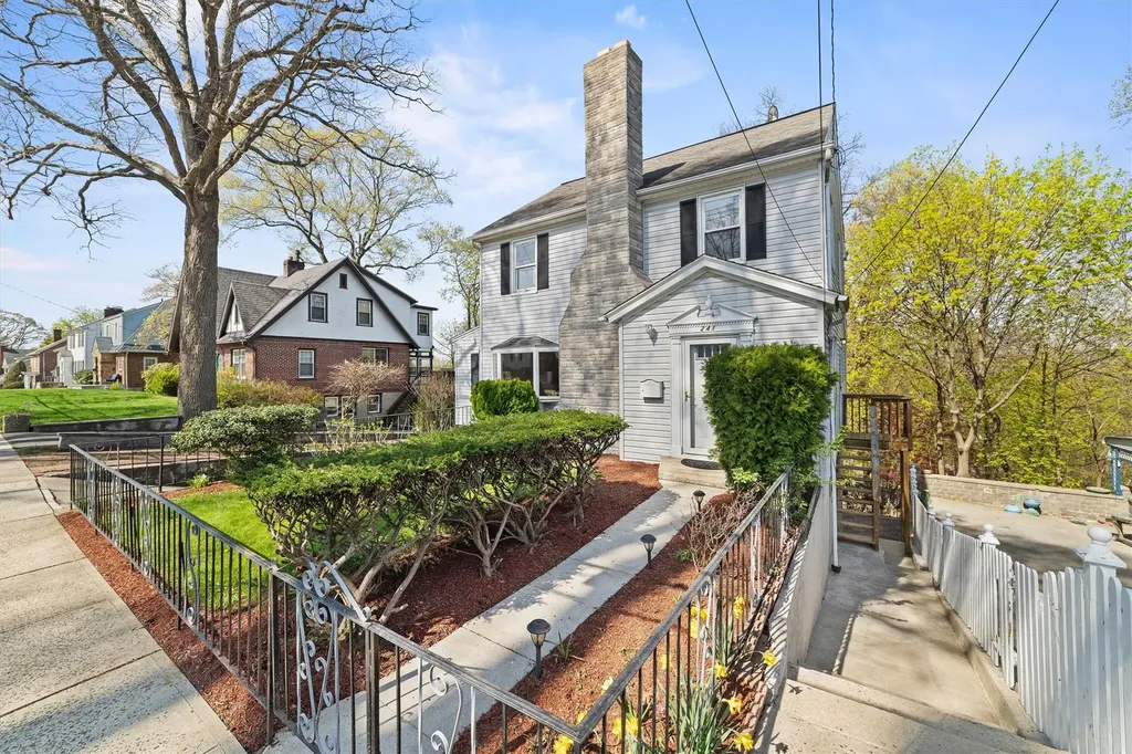 241 Lee Avenue Yonkers NY 10705