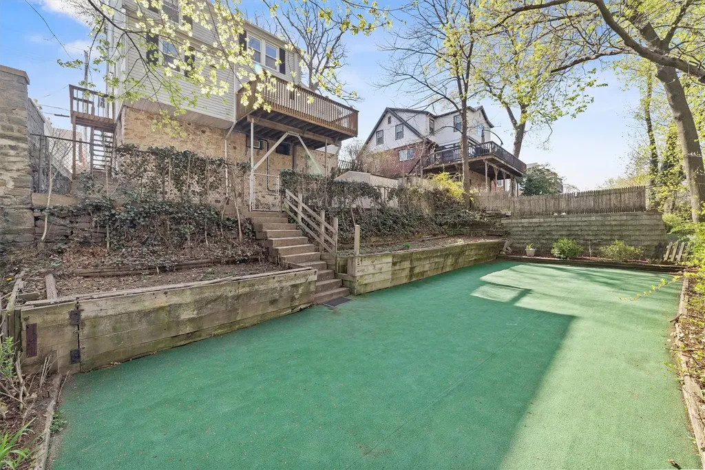 241 Lee Avenue Yonkers NY 10705