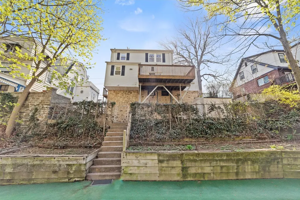 241 Lee Avenue Yonkers NY 10705