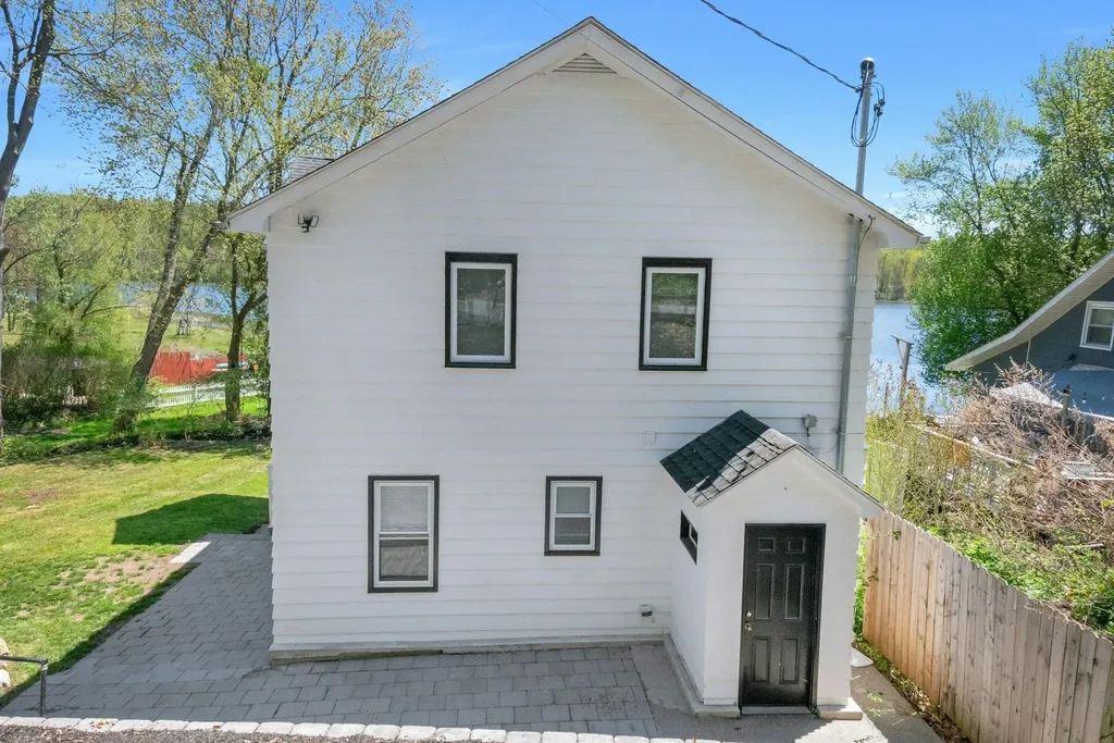 445 E Main Street Jefferson Valley NY 10535