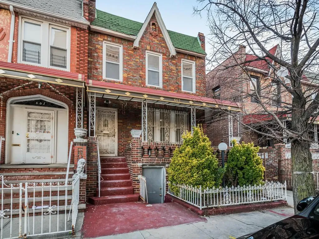 663 E 94th Street Brooklyn NY 11236