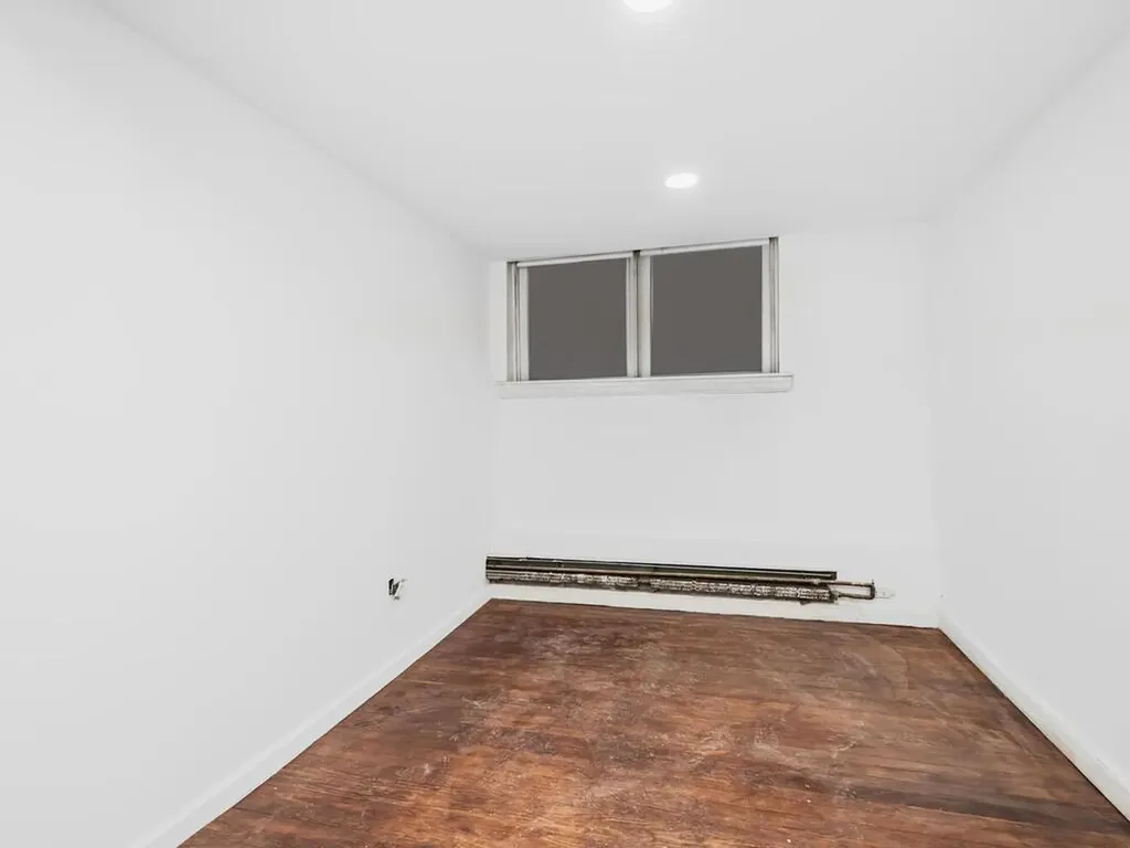 663 E 94th Street Brooklyn NY 11236