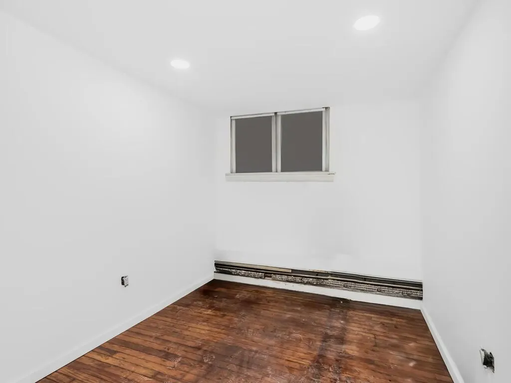 663 E 94th Street Brooklyn NY 11236