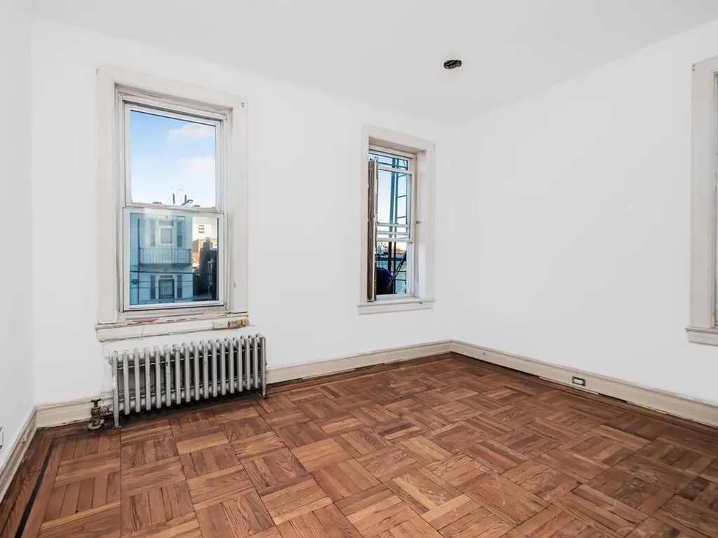 663 E 94th Street Brooklyn NY 11236