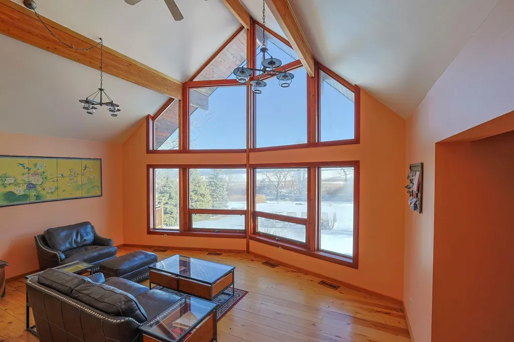 15 Mills Place Milton NY 12547