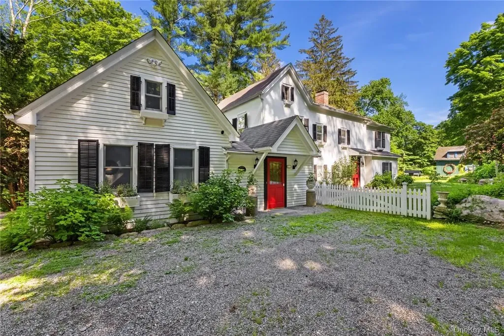 31 Kittredge Drive Carmel NY 10512