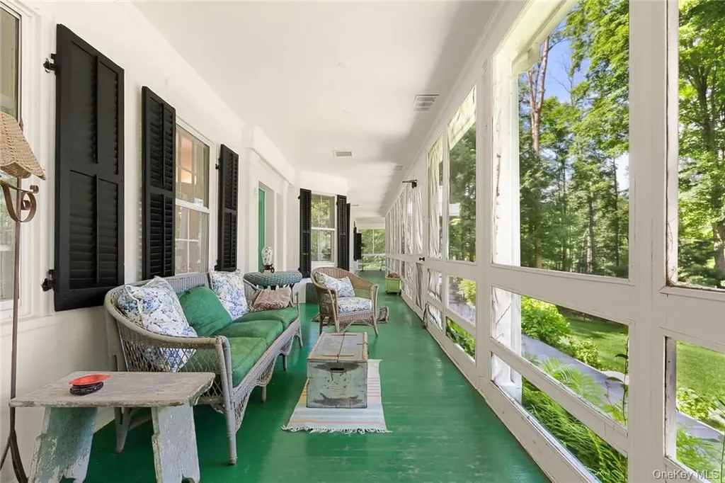 31 Kittredge Drive Carmel NY 10512