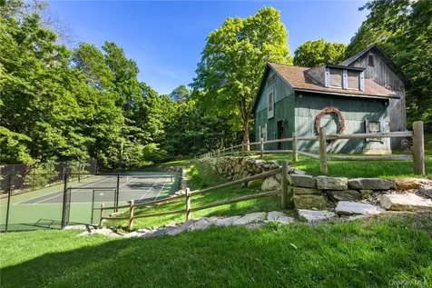31 Kittredge Drive Carmel NY 10512