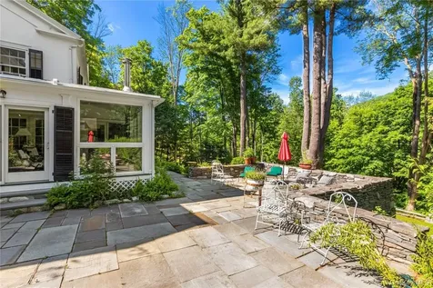 31 Kittredge Drive Carmel NY 10512