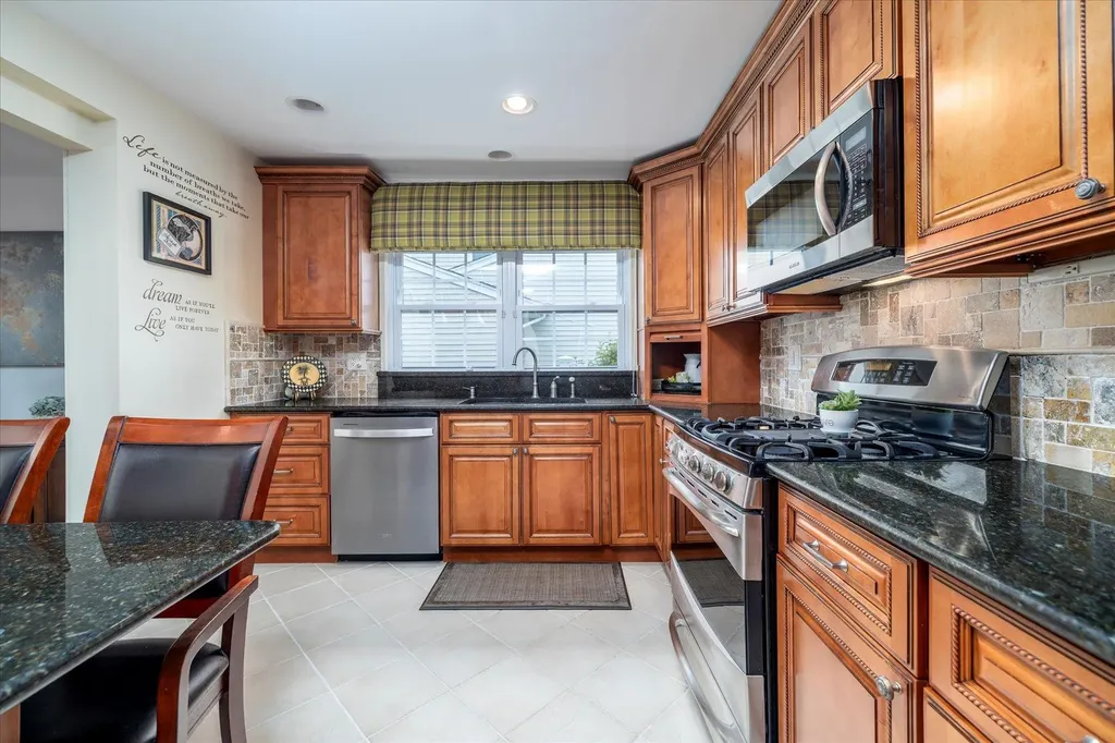444 Derby Road Baldwin NY 11510