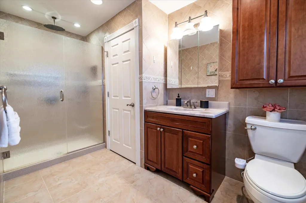444 Derby Road Baldwin NY 11510