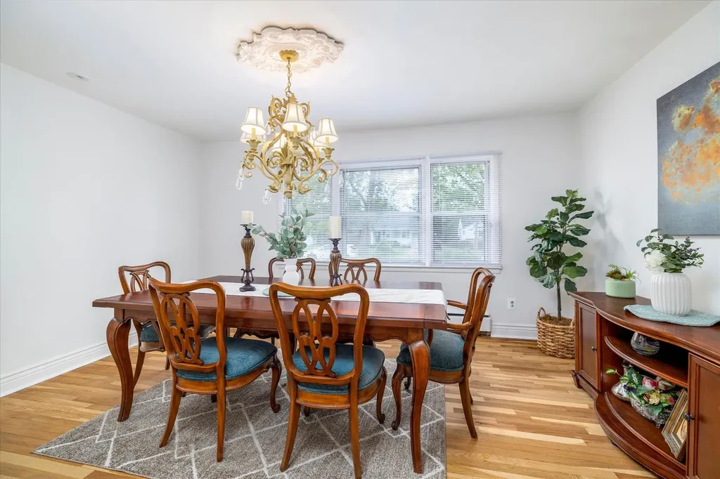 444 Derby Road Baldwin NY 11510