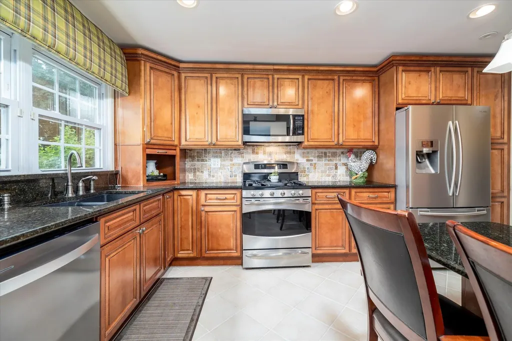 444 Derby Road Baldwin NY 11510
