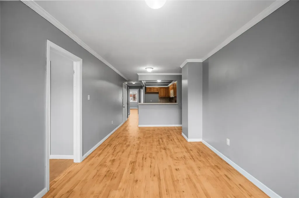 962 Hemlock Street Brooklyn NY 11208