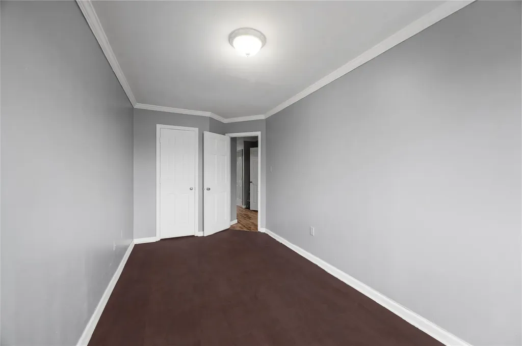 962 Hemlock Street Brooklyn NY 11208