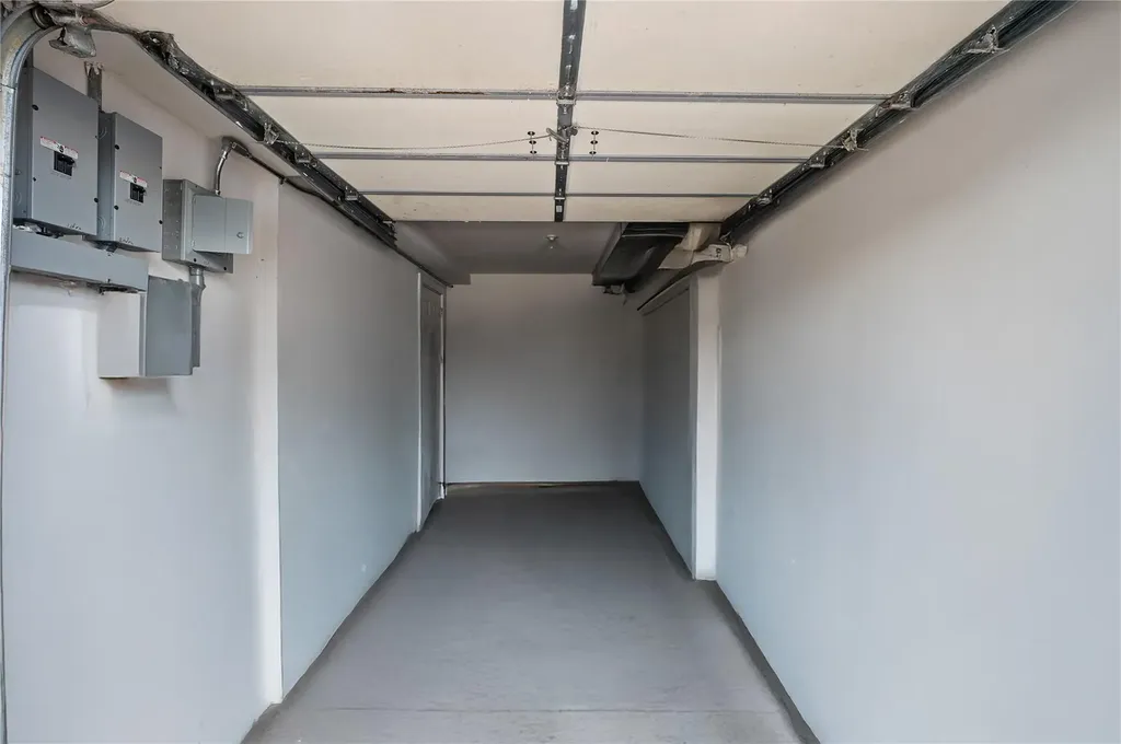 962 Hemlock Street Brooklyn NY 11208