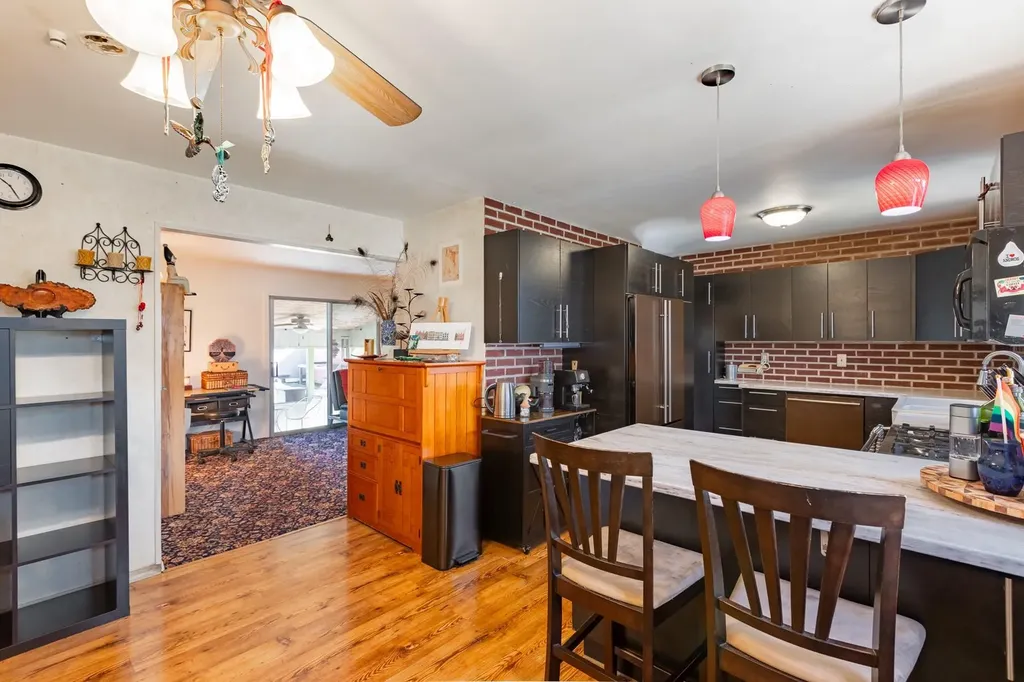 7 Windsor Street Islip NY 11751