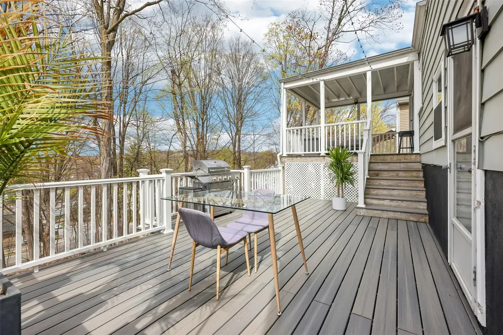 1548 East Boulevard Peekskill NY 10566