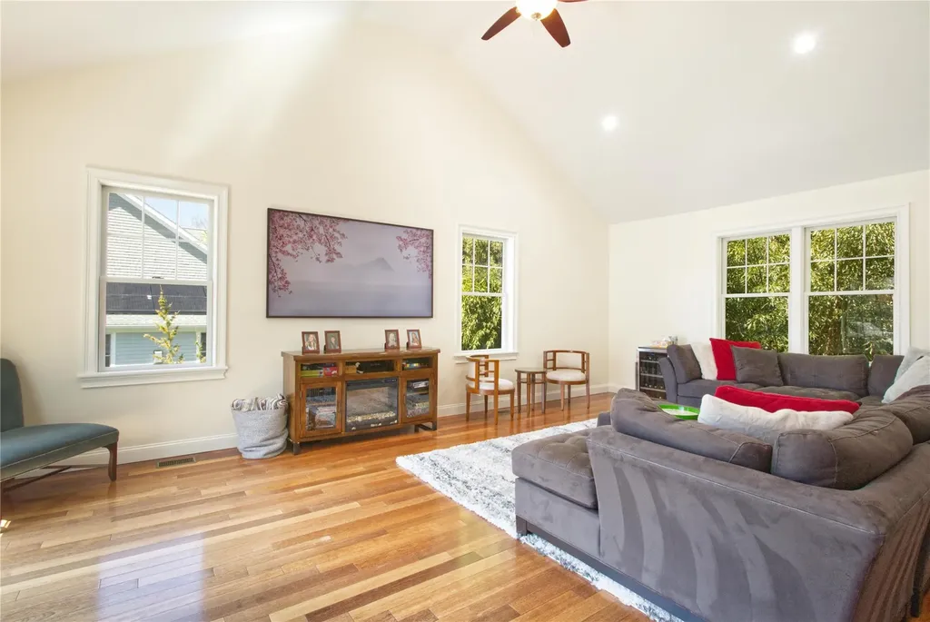 39 Atilda Avenue Dobbs Ferry NY 10522
