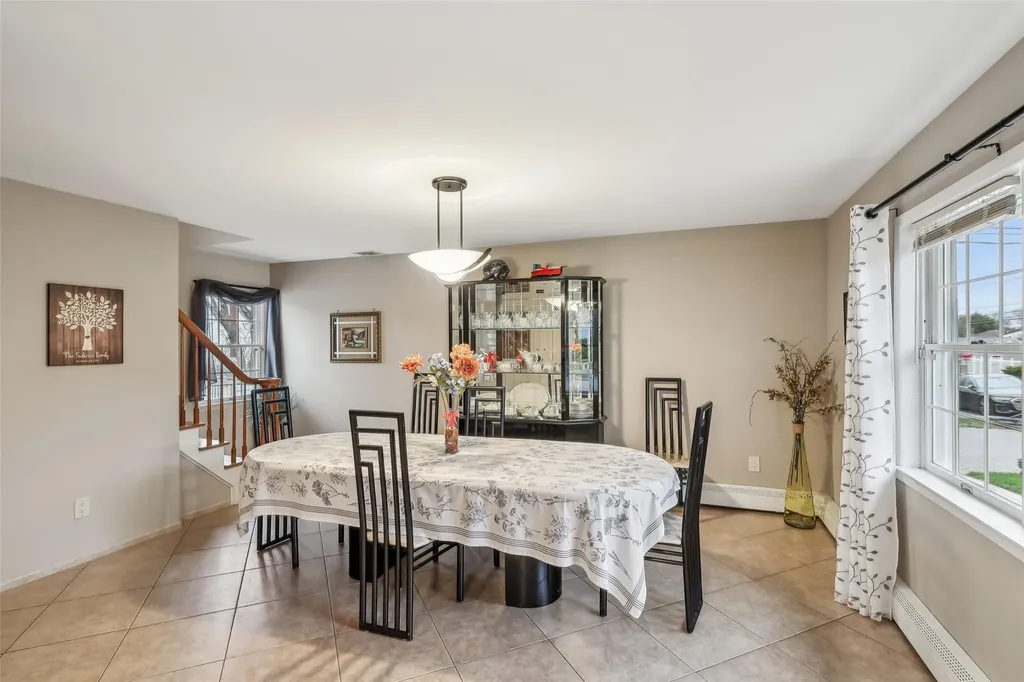 1032 5th Street West Babylon NY 11704