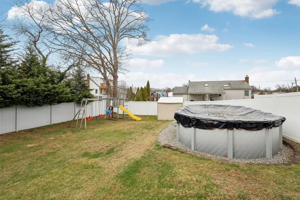 1032 5th Street West Babylon NY 11704