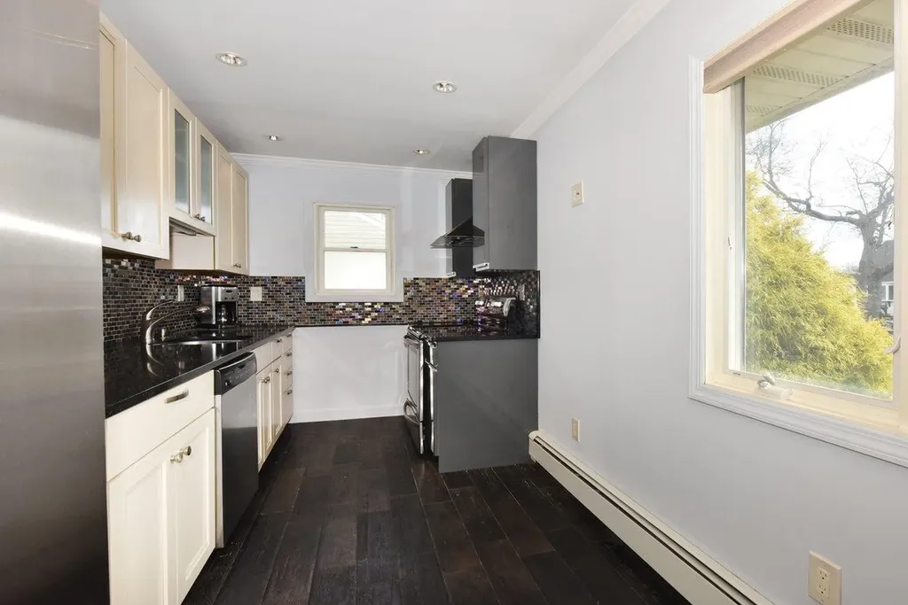 5 Imogene Drive Massapequa NY 11758