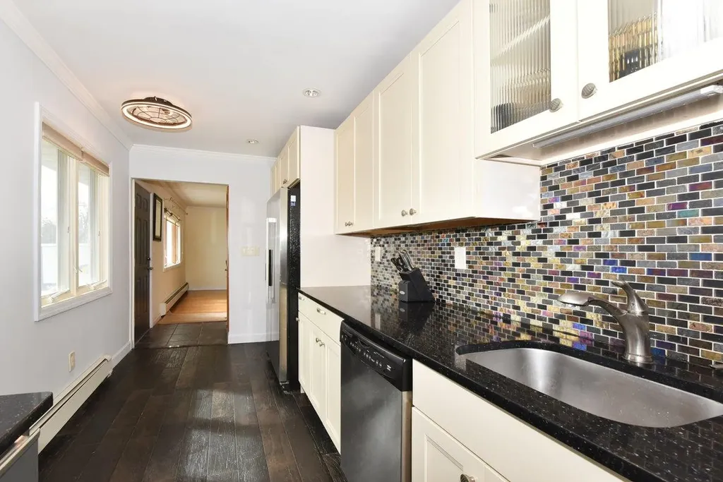 5 Imogene Drive Massapequa NY 11758