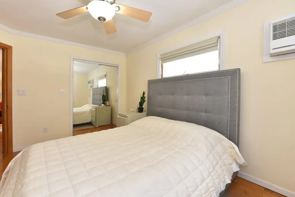 5 Imogene Drive Massapequa NY 11758