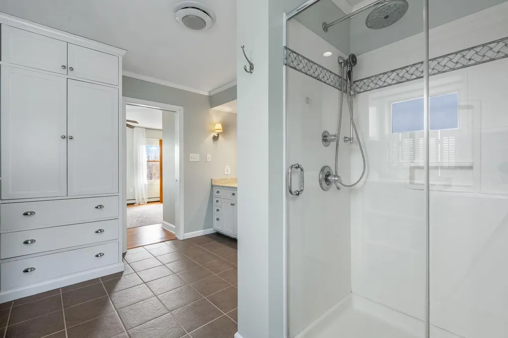 218 Cream Street Poughkeepsie NY 12601