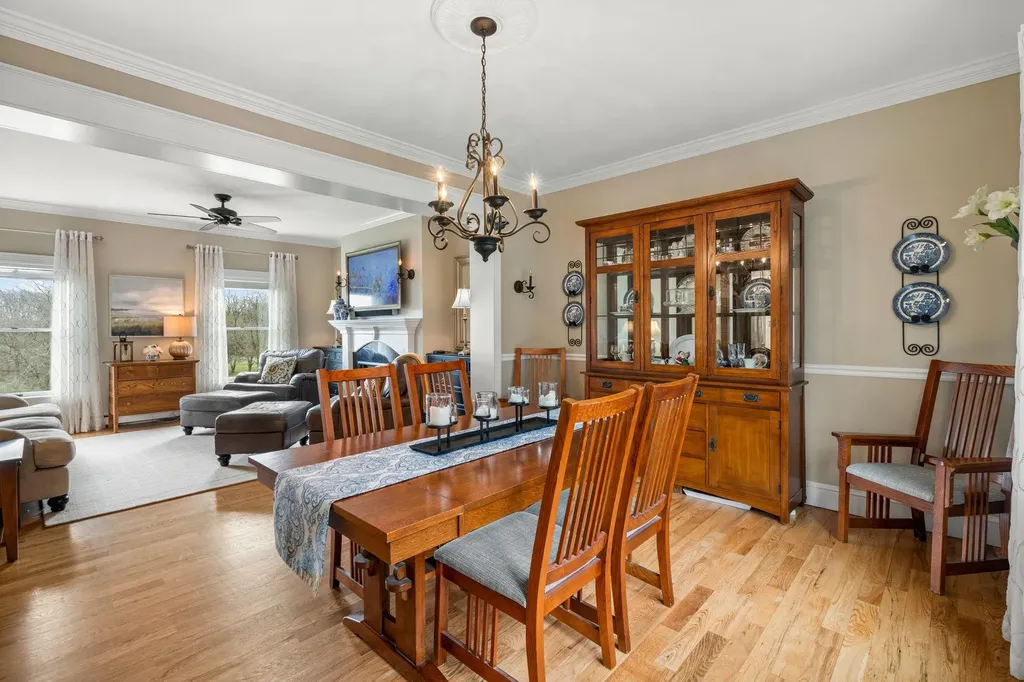 218 Cream Street Poughkeepsie NY 12601