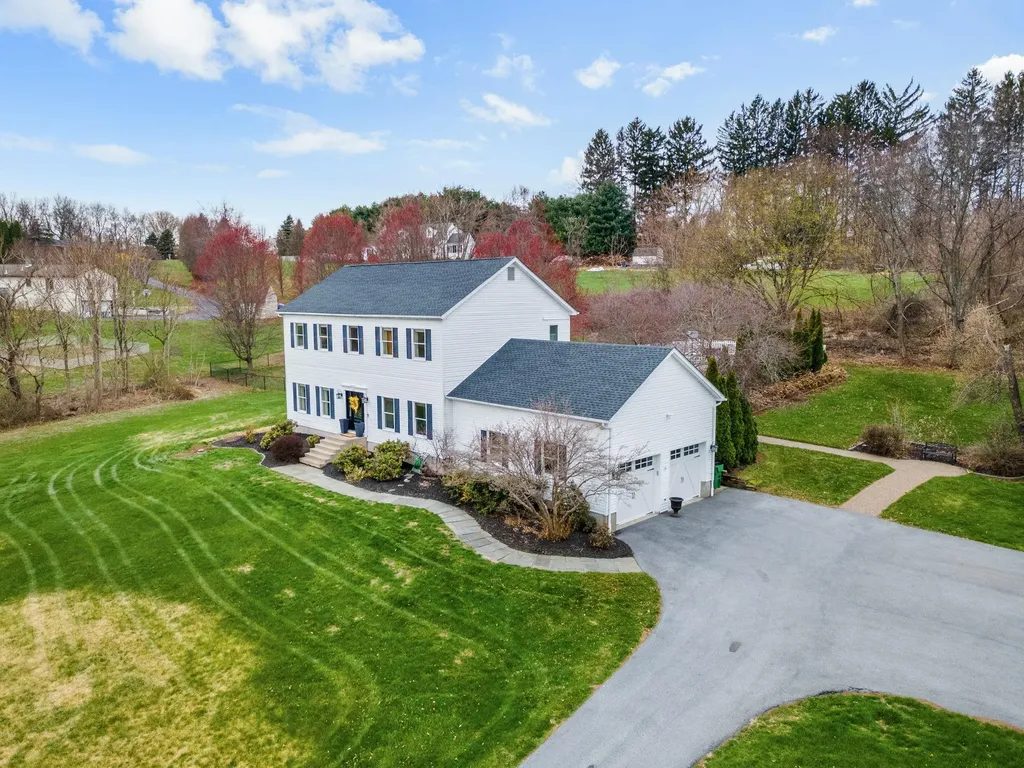218 Cream Street Poughkeepsie NY 12601