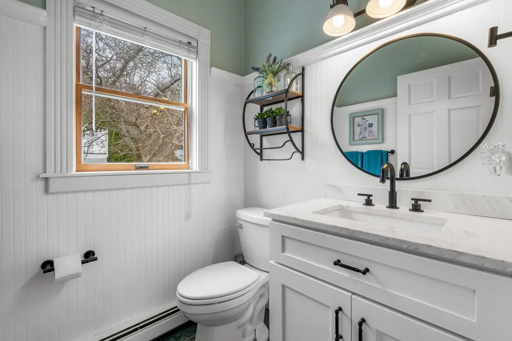 218 Cream Street Poughkeepsie NY 12601